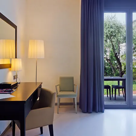 Отель Riviera Dei Fiori