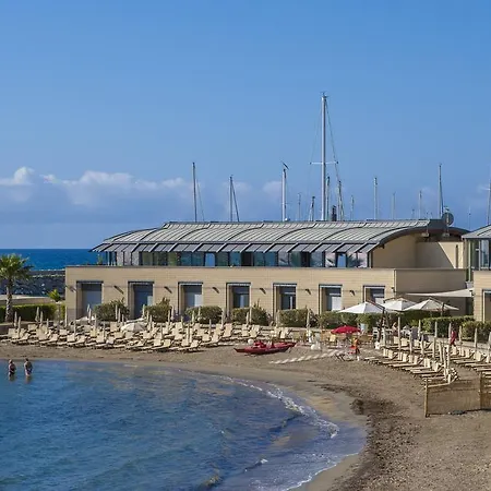 Hotel Riviera Dei Fiori 4*