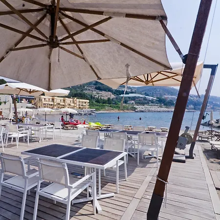 Riviera Dei Fiori Hotel