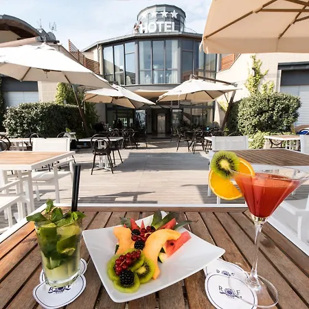 Riviera Dei Fiori Hotel