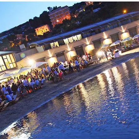 Riviera Dei Fiori 4* San Lorenzo al Mare