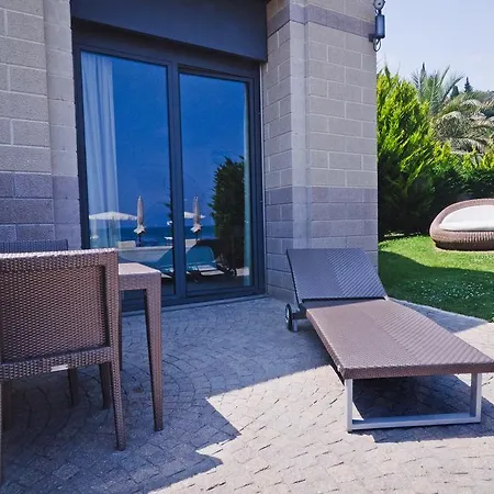 Hotel Riviera Dei Fiori 4*