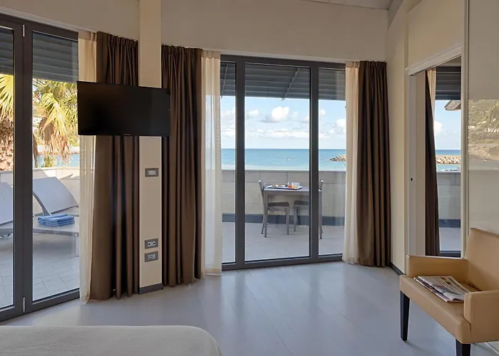 Riviera Dei Fiori Отель 4*