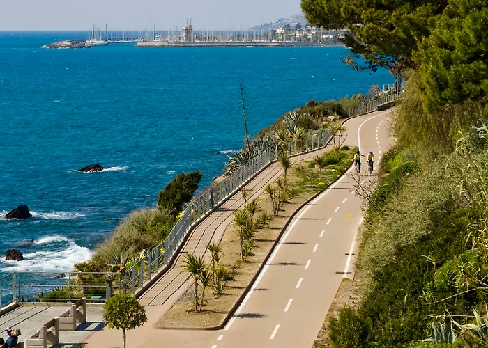 Отель Riviera Dei Fiori Сан-Лоренцо-аль-Маре