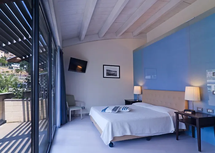 Riviera Dei Fiori 4* Сан-Лоренцо-аль-Маре