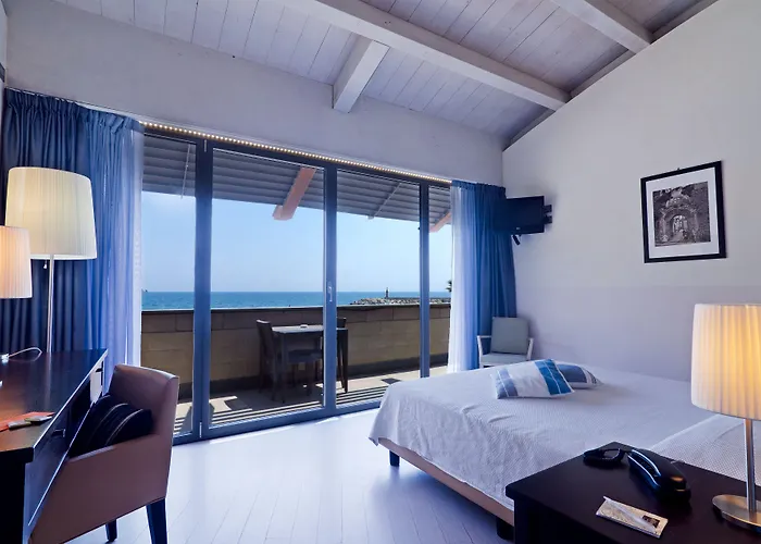 Riviera Dei Fiori Отель 4*