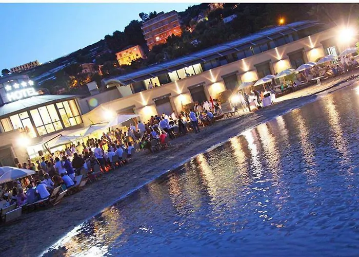 Riviera Dei Fiori 4* Сан-Лоренцо-аль-Маре
