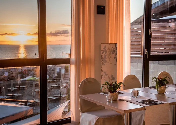 Отель Riviera Dei Fiori