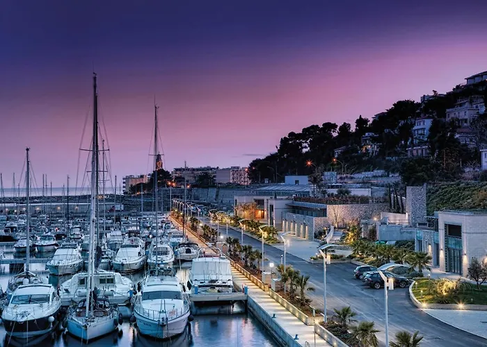 Отель Riviera Dei Fiori