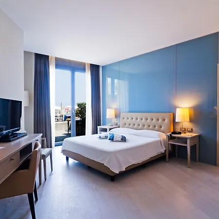 호텔 Riviera Dei Fiori 샌로렌조알메어