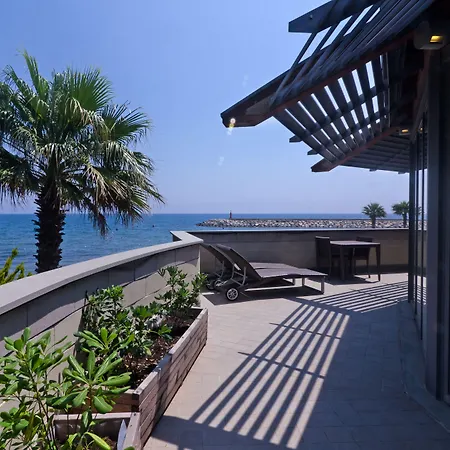 Riviera Dei Fiori 샌로렌조알메어