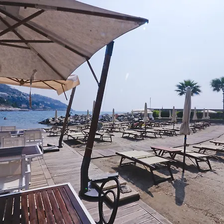 Riviera Dei Fiori Ξενοδοχείο 4*