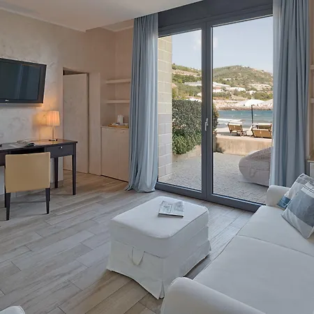 Riviera Dei Fiori سان لورينسو أل ماري