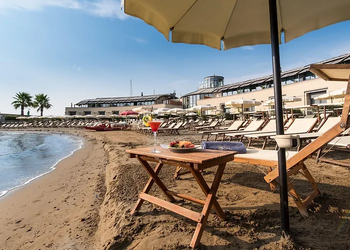 Riviera Dei Fiori Hotel