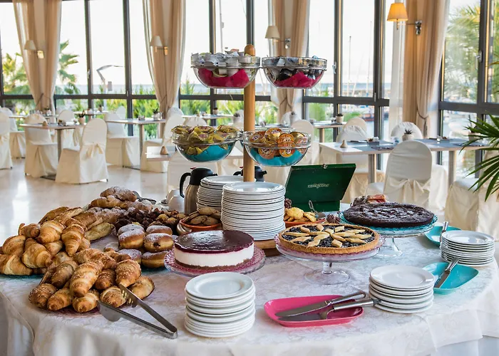 Riviera Dei Fiori Hotel 4*