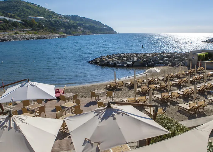 Riviera Dei Fiori